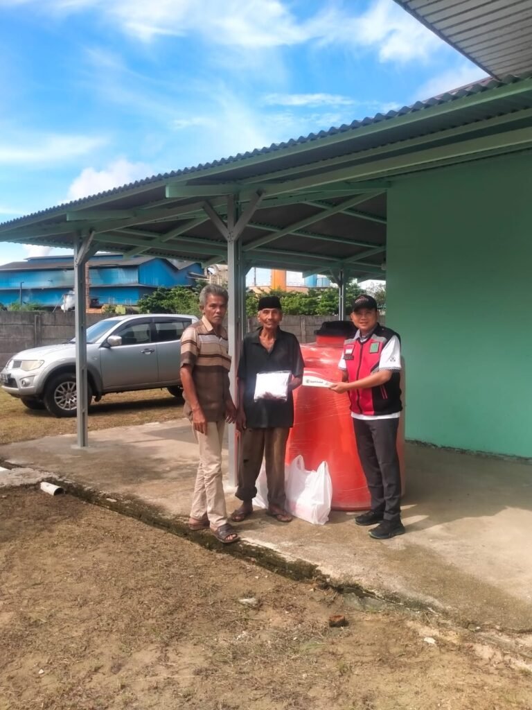 PT Permata Citra Rangau (PT PCR) Salurkan Bantuan Untuk Musholla