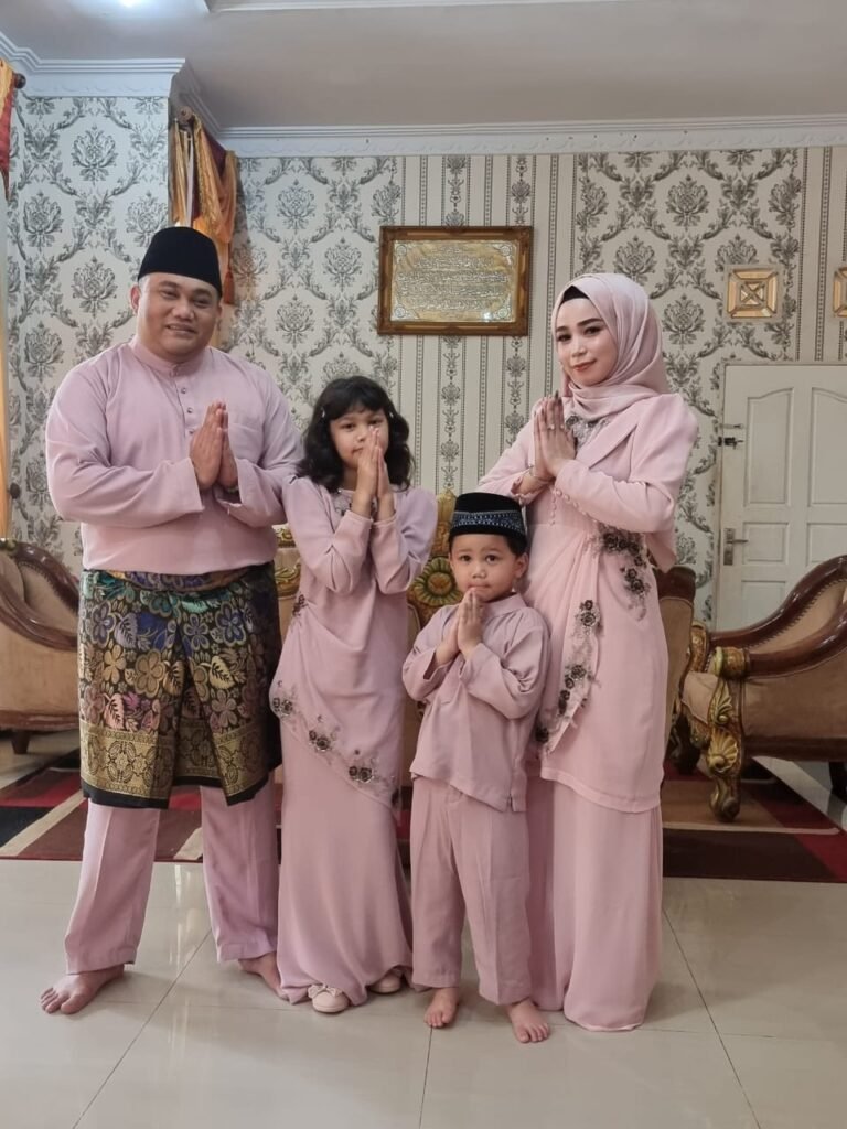 Berkurban Tingkatkan Kepedulian Hati, Ini Yang Dilakukan Andika Saindra Untuk Kampung Kelahirannya.