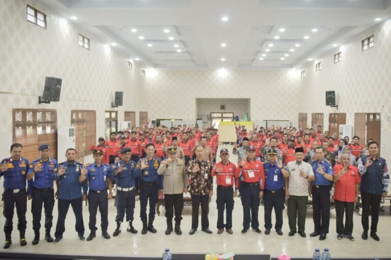 Bupati Bengkalis Buka Kegiatan Pembentukan dan Pembinaan Redkar