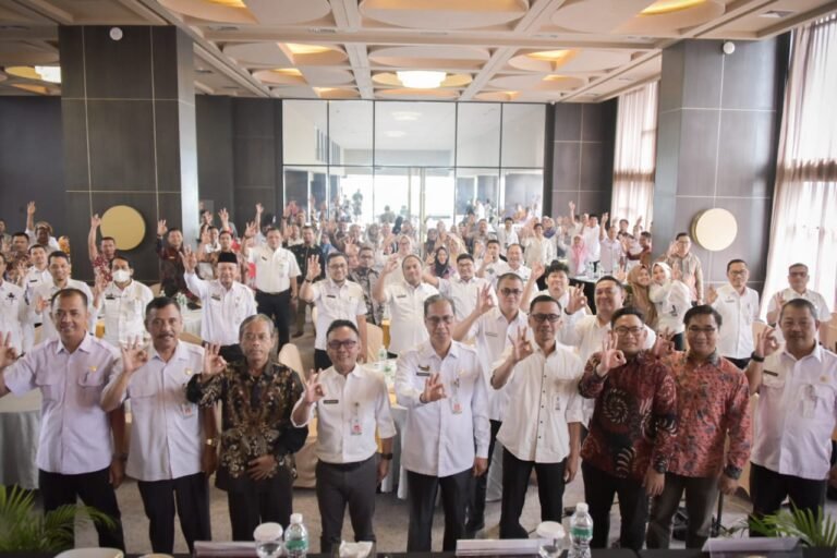 Bupati Bengkalis Tegaskan Pengadaan Barang dan Jasa Pemerintah Mengacu Perpres Nomor 12 Tahun 2021 dan Inpres Nomor 2 Tahun 2022