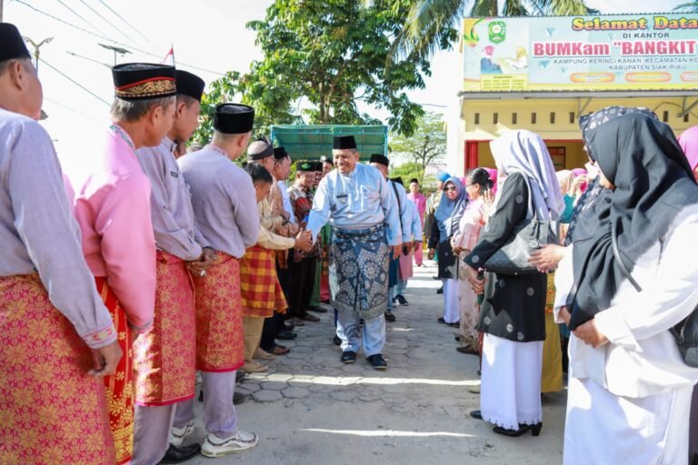 Inisiasi Program Bujang Kampung Oleh Bupati Alfedri, Terbukti Permudah Urusan Masyarakat