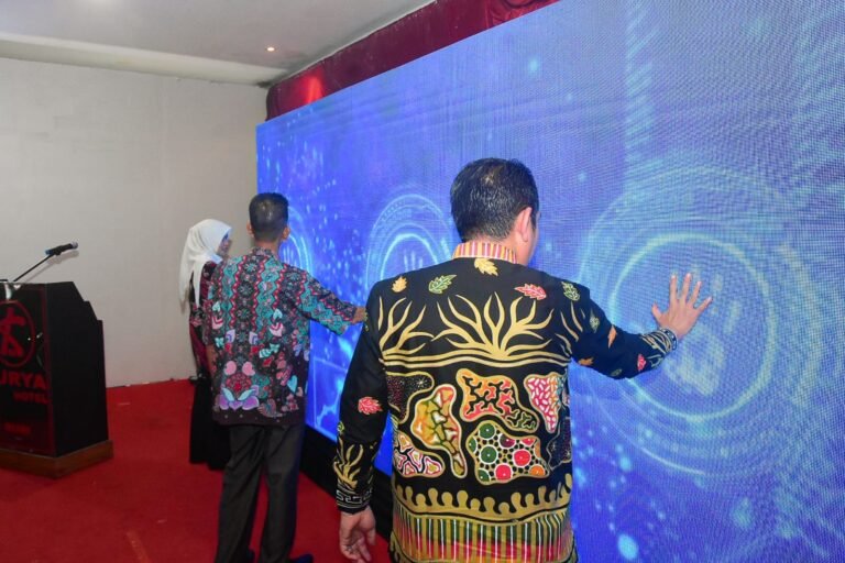 SI MERAH Diluncurkan, Bupati Bengkalis Siap Permudah Kerja Sama