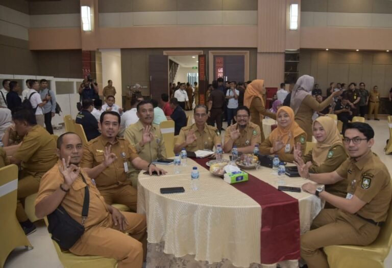 MoU Bersama Kajari Riau, Bupati Bengkalis: Ini Sangat Bagus Bisa Stabilkan Harga TBS Sawit