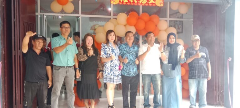 Wisma Kuantan Jaya di Kota Kecamatan Sungai Apit, Secara Resmi di Buka oleh Kapolsek Sungai Apit AKP Rinaldy P. SH