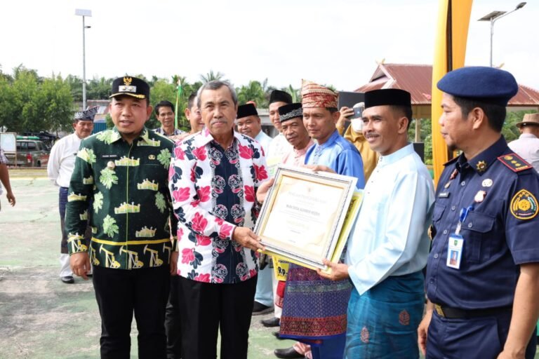 122 Kampung di Siak, Terima Bantuan Dana BKK Tahun 2023, Kado dari Gubernur Riau pada HUT Kabupaten Siak ke -24