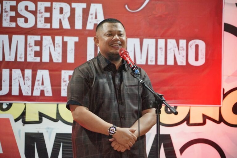 Camat Mandau Buka Turnamen “Taruna Extra Domino” Piala Karang Taruna Tahun 2023
