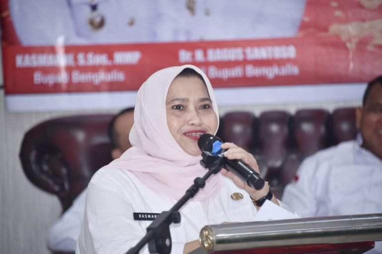 Bupati Bengkalis Kasmarni, Buka Musrenbang Kecamatan Pinggir