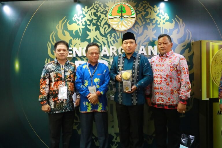 Pemkab Siak Kembali Terima Penghargaan Adipura ke 6 kalinya.