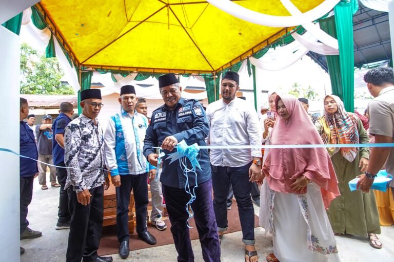Resmikan Musholla Syamsuar Ar-Rahman Bupati Alfedri : Semoga Memotivasi Masyarakat Berwakaf.