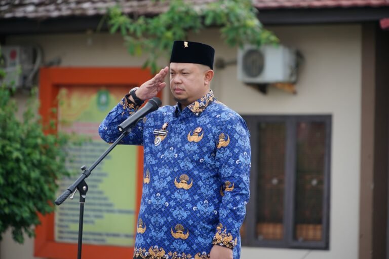 Anggota Panwaslu Kelurahan/Desa dalam rangka Pemilihan Kepala Daerah Tahun 2024 Dilantik, Ini Pesan Camat Mandau