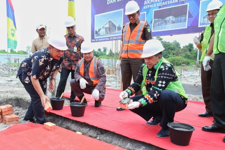 Kejati Riau Akmal Abbas; Terima Kasih Bupati Siak Atas Sinergitasnya Membangun Negeri