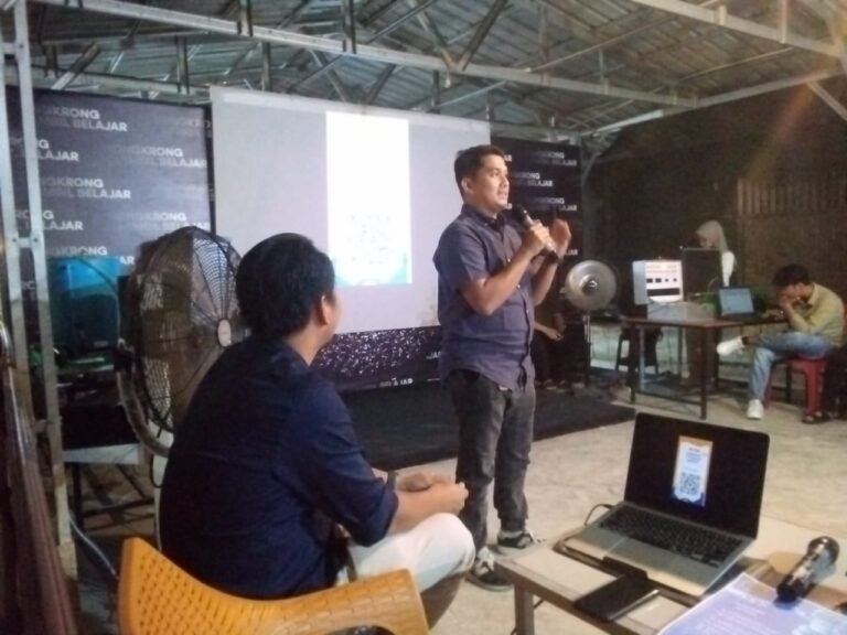 Seminar Otomasi Migas Perkenalan PLC Sukses Digelar