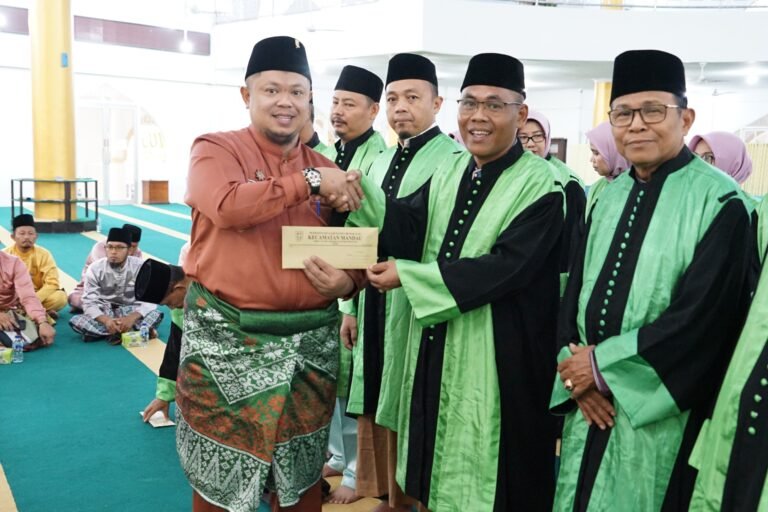 Camat Mandau Lantik Dewan Hakim MTQ ke-49 Tingkat Kecamatan Mandau