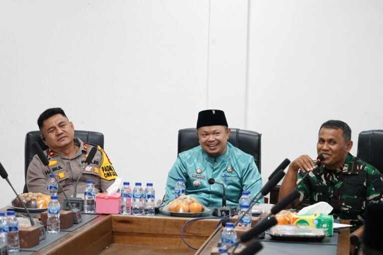 Dipimpin Camat Mandau, Rapat Persiapan Peringatan HUT RI ke-79 di Gelar