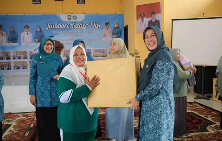 Ketua TP PKK Kabupaten Siak, Rasidah Alfedri Hadiri Jambore PKK Se Kecamatan Koto Gasib