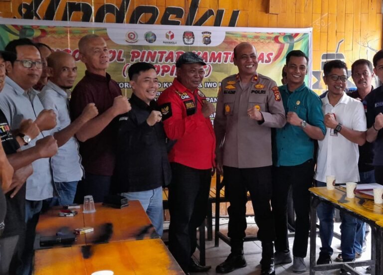 Ketua LSM Forkorindo Siak Deklarasikan Pilkada Sejuk dan Kondusif Bersama Dit Intelkam Polda Riau, Polres Siak, KPU dan Bawaslu
