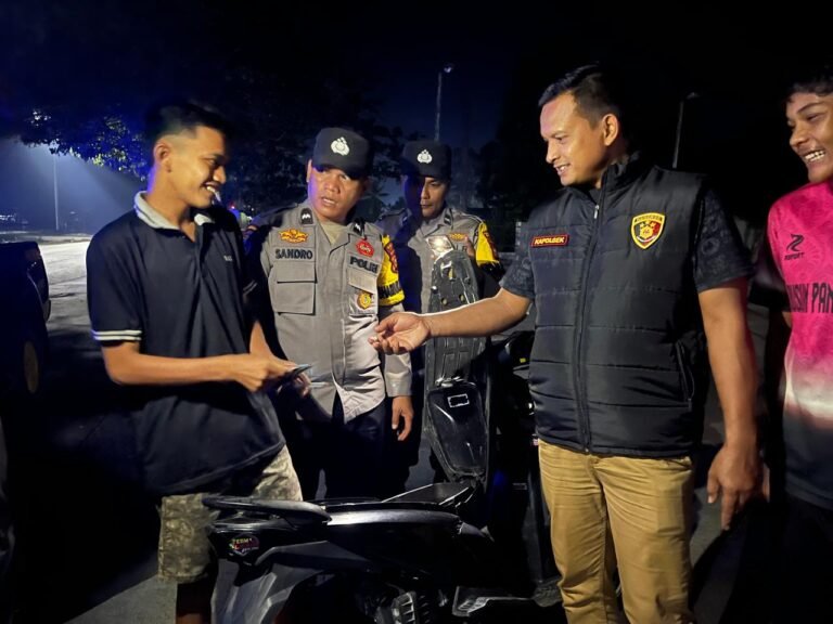 Kapolsek Sungai Mandau Laksanakan Giat Kryd, Blue Light dan Patroli Untuk Terciptanya Situasi Kamtibmas dan Kondusifnya Pilkada 2024