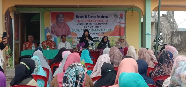 Di Gajah Sakti, Ini Isi Reses Hj. Nurhasanah, Lc