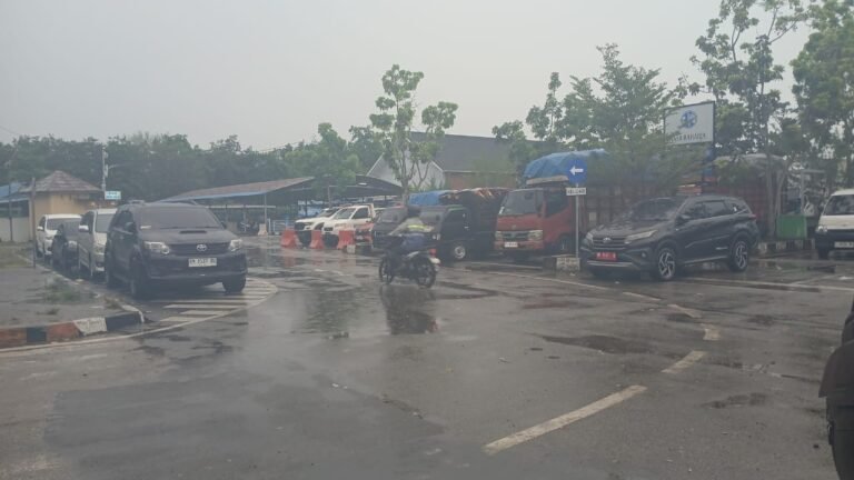Hal Mobil Membludak di Penyebrangan Roro Bengkalis – Pakning, Ini Kata Kadishub Bengkalis