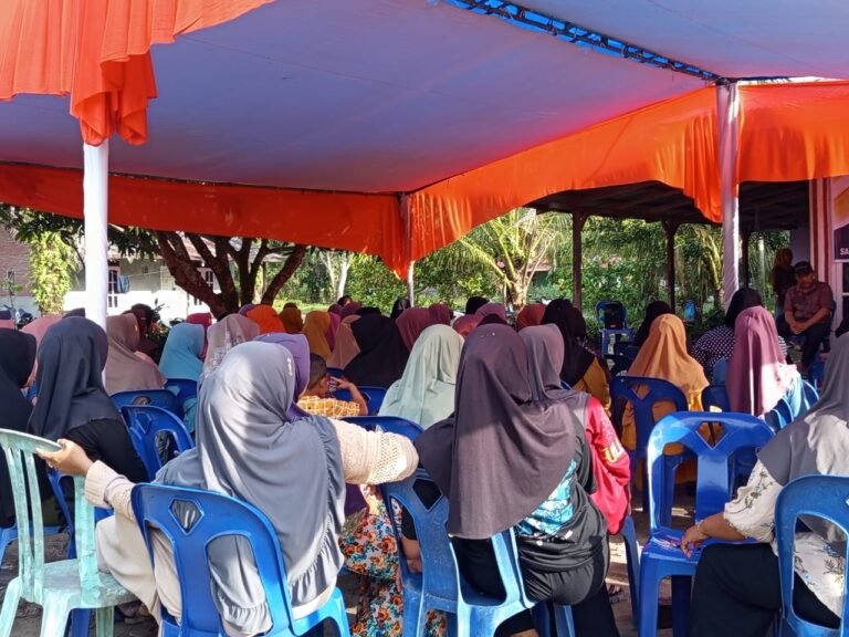 Reses di Simpang Puncak, Sanusi Terima Aspirasi Warga Disni