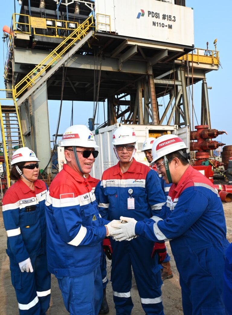 Komisaris Pertamina Tinjau Rig PDSI di Indramayu, Dorong Keselamatan dan Keberlanjutan Operasi