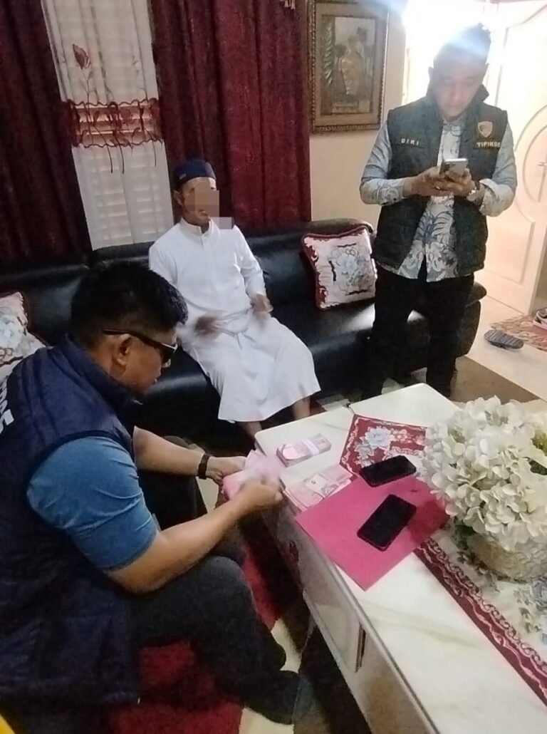 Kena OTT di Rumahnya, Kadishub Siak Resmi Tersangka dan Ditahan Polres Siak, Ini Kasusnya